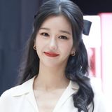 서예지