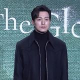 정성일