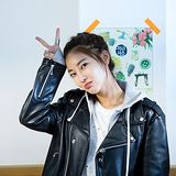 김윤지