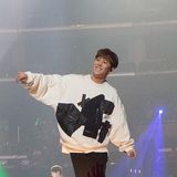 박경