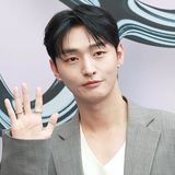 윤지성