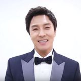 김동완