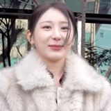 이채연