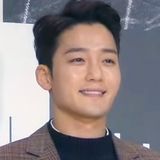 김진우